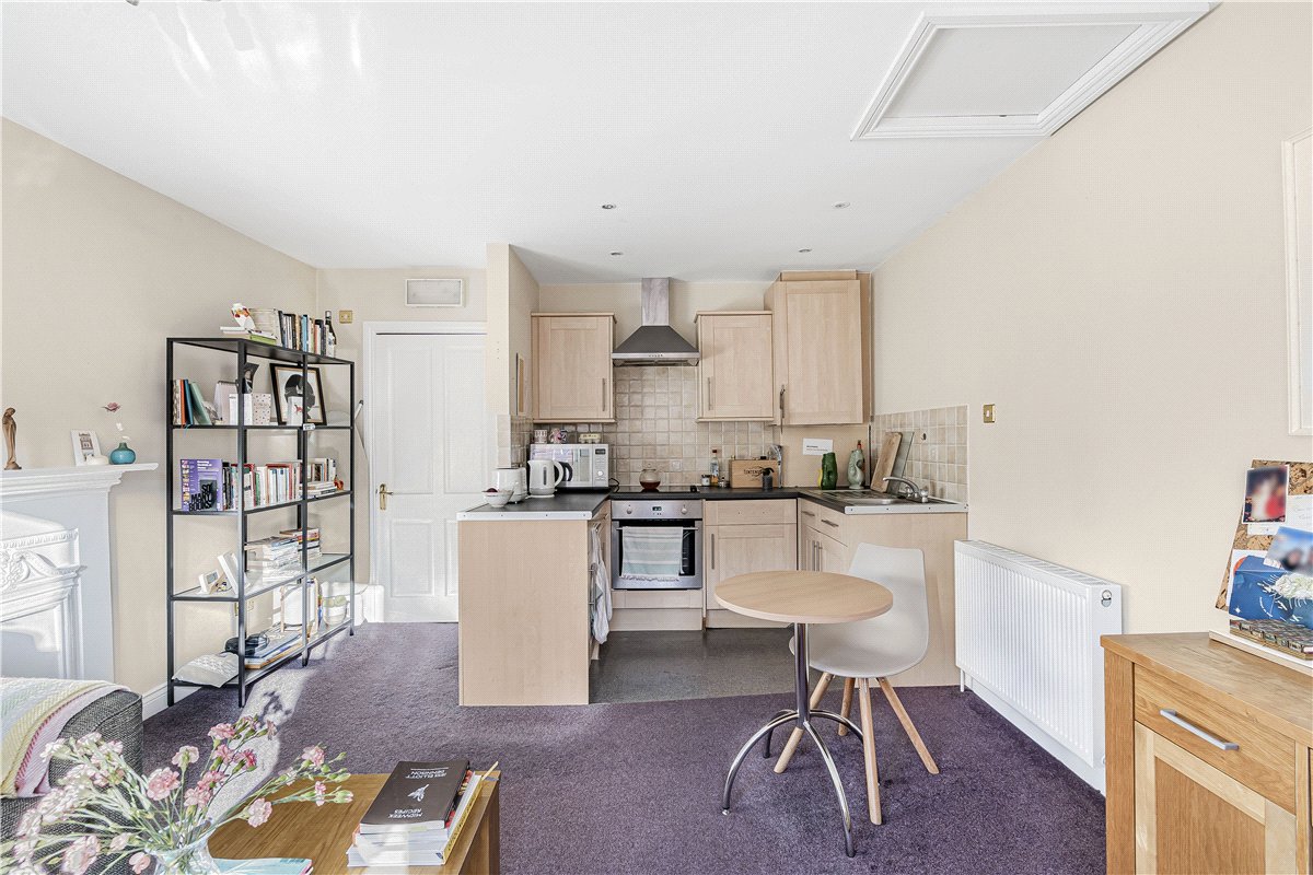 1 bedroom Flat, Walton Street, Oxford, OX2 - 
