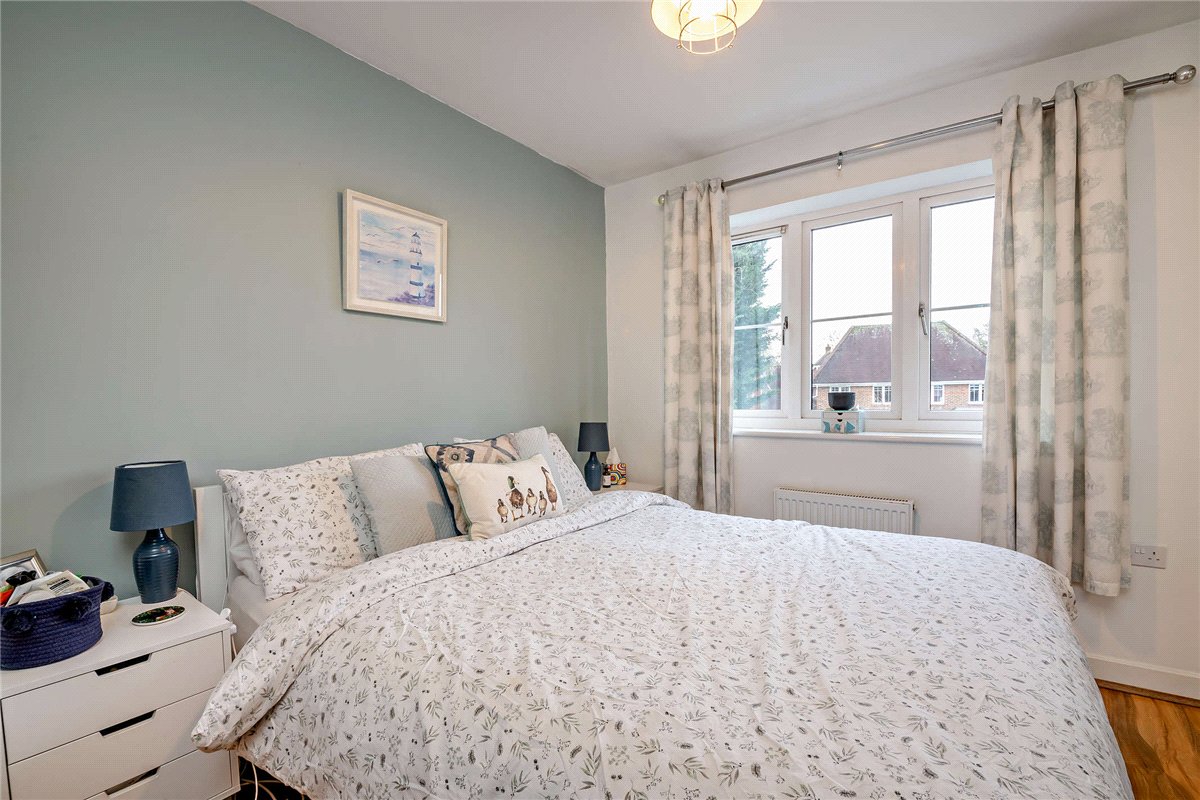 2 bedroom House, Greenacre Place, Newbury, RG14 - Sold STC, Image 10