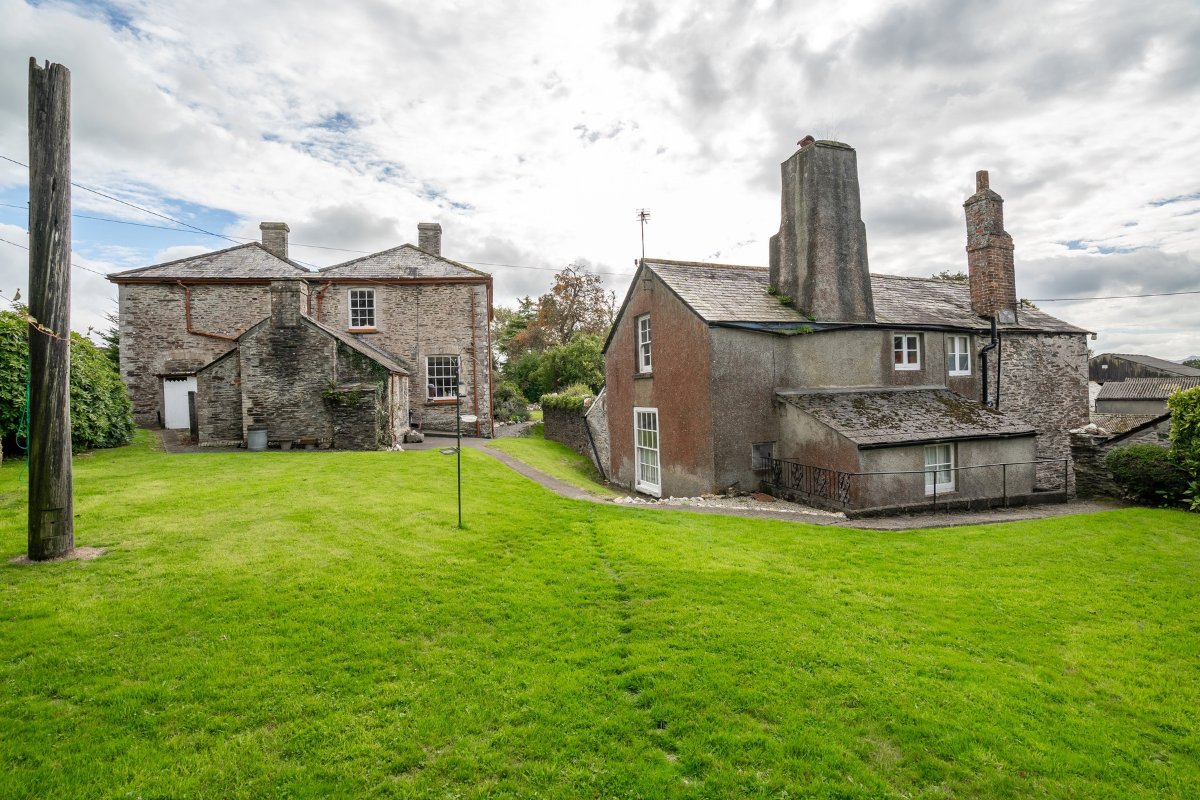 47.28  Country Estate, Hurdon Farm, Launceston, PL15 - Available, Image 27
