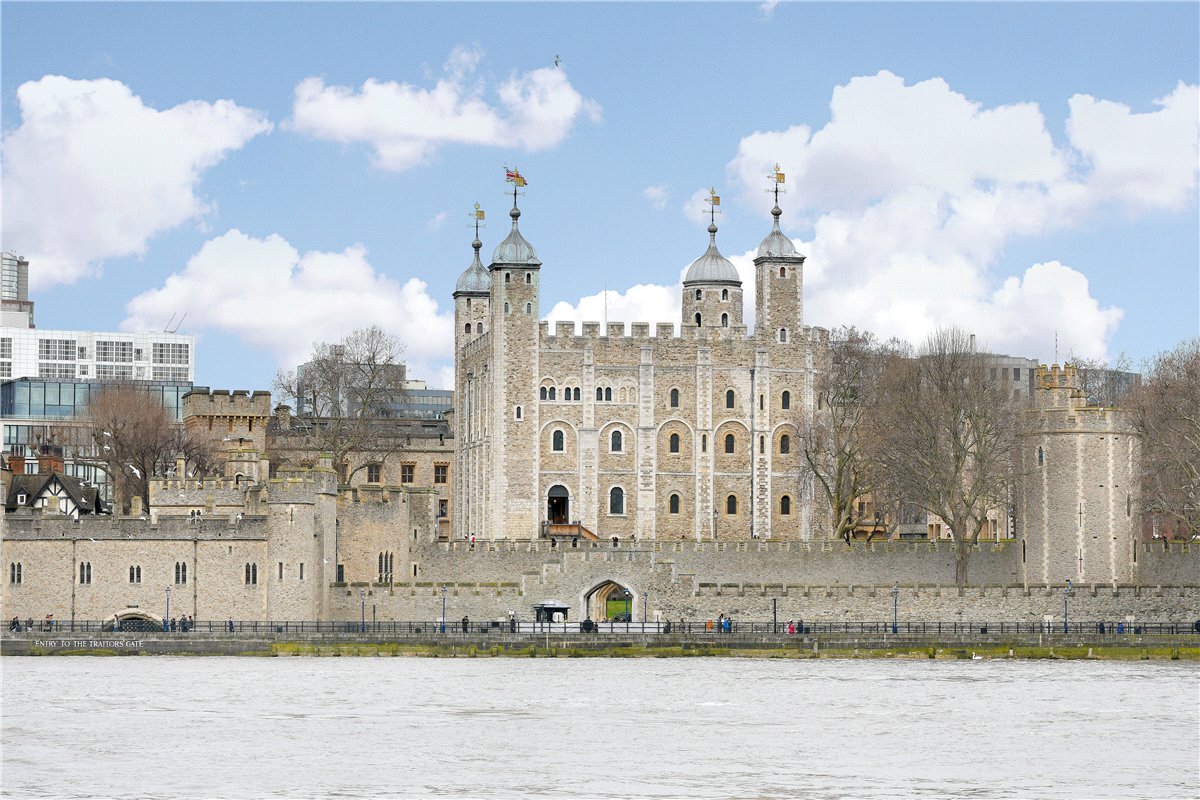 1 bedroom Flat, Crown Square, 1 Tower Bridge, SE1 - Let Agreed, Image 9