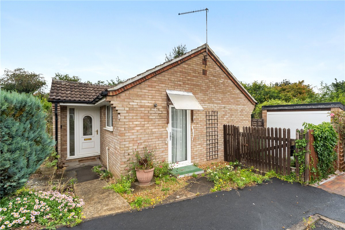2 bedroom Bungalow, Chestnut Rise, Bar Hill, CB23 - Sold, Image 8