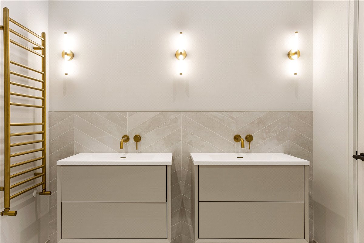 4 bedroom House, Speen Lane, Newbury, RG14 - Available, Image 4