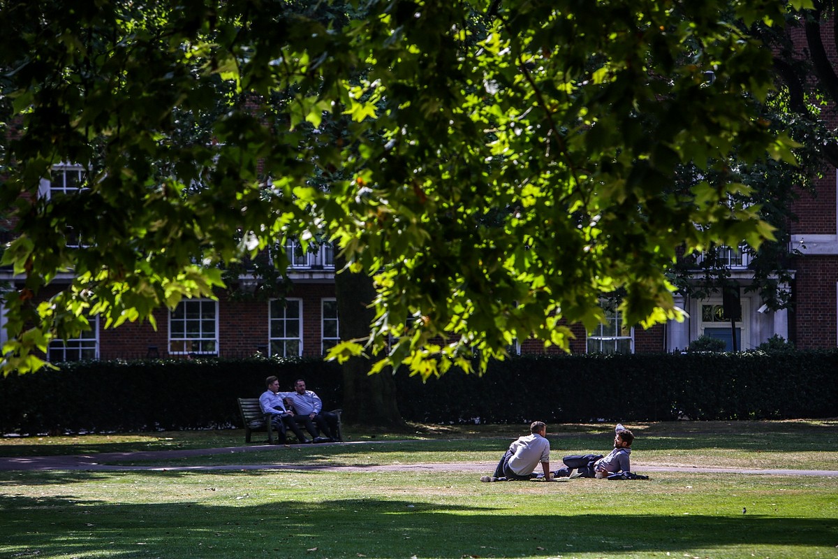 1 bedroom Flat, North Audley Street, Mayfair, W1K - Available, Image 1