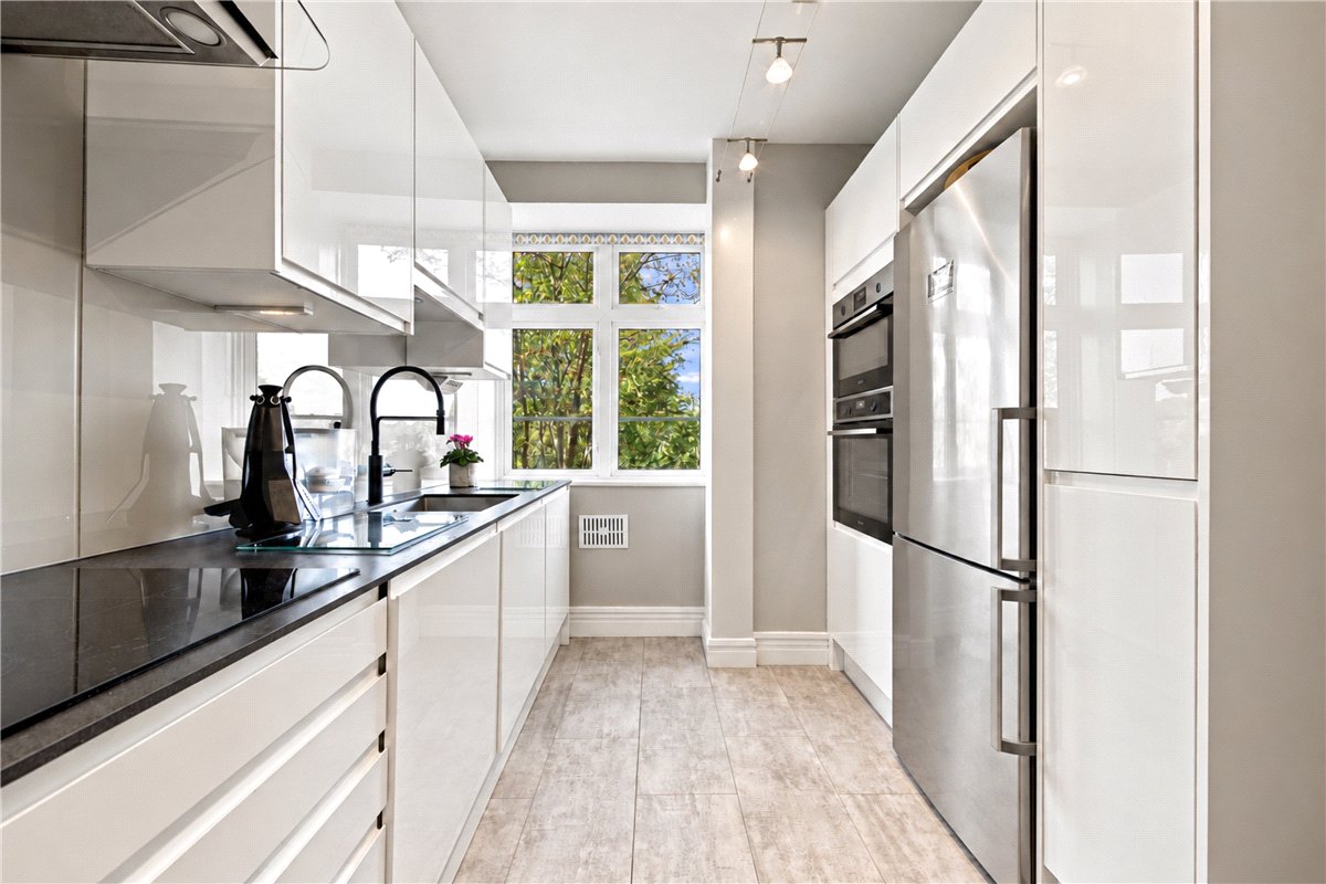 1 bedroom Flat, Fulham High Street, London, SW6 - Available, Image 2