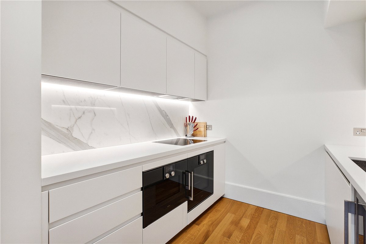 1 bedroom Flat, Lancer Square, London, W8 - Available, Image 4