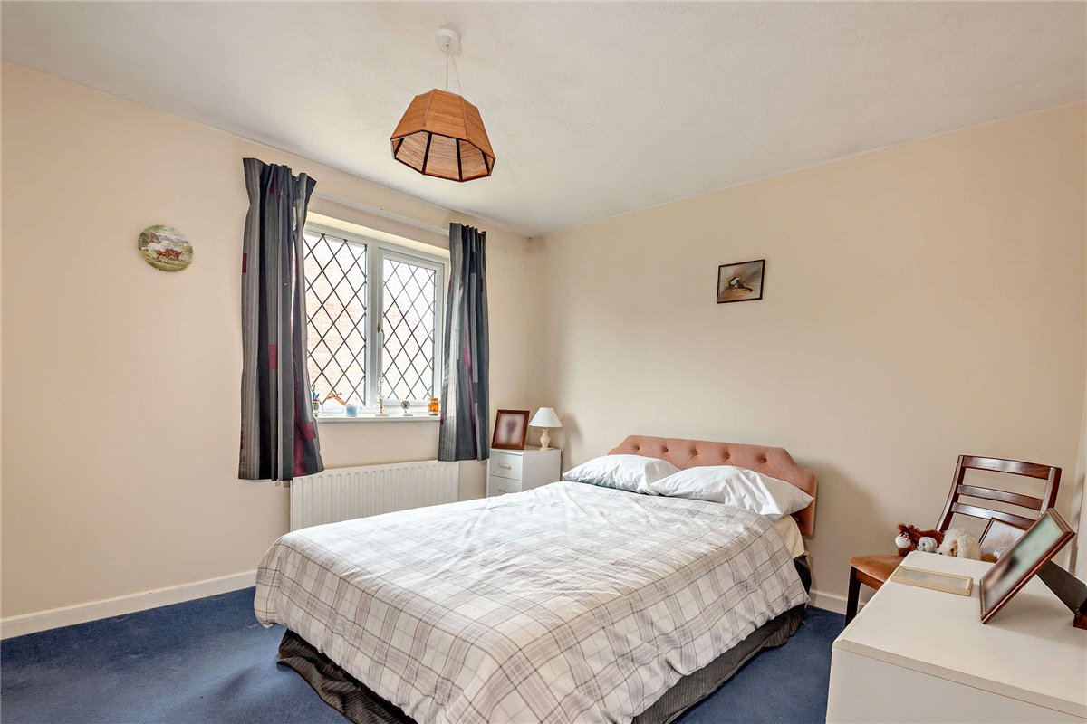 2 bedroom House, Poffley Place, Thatcham, RG19 - Sold STC, Image 9