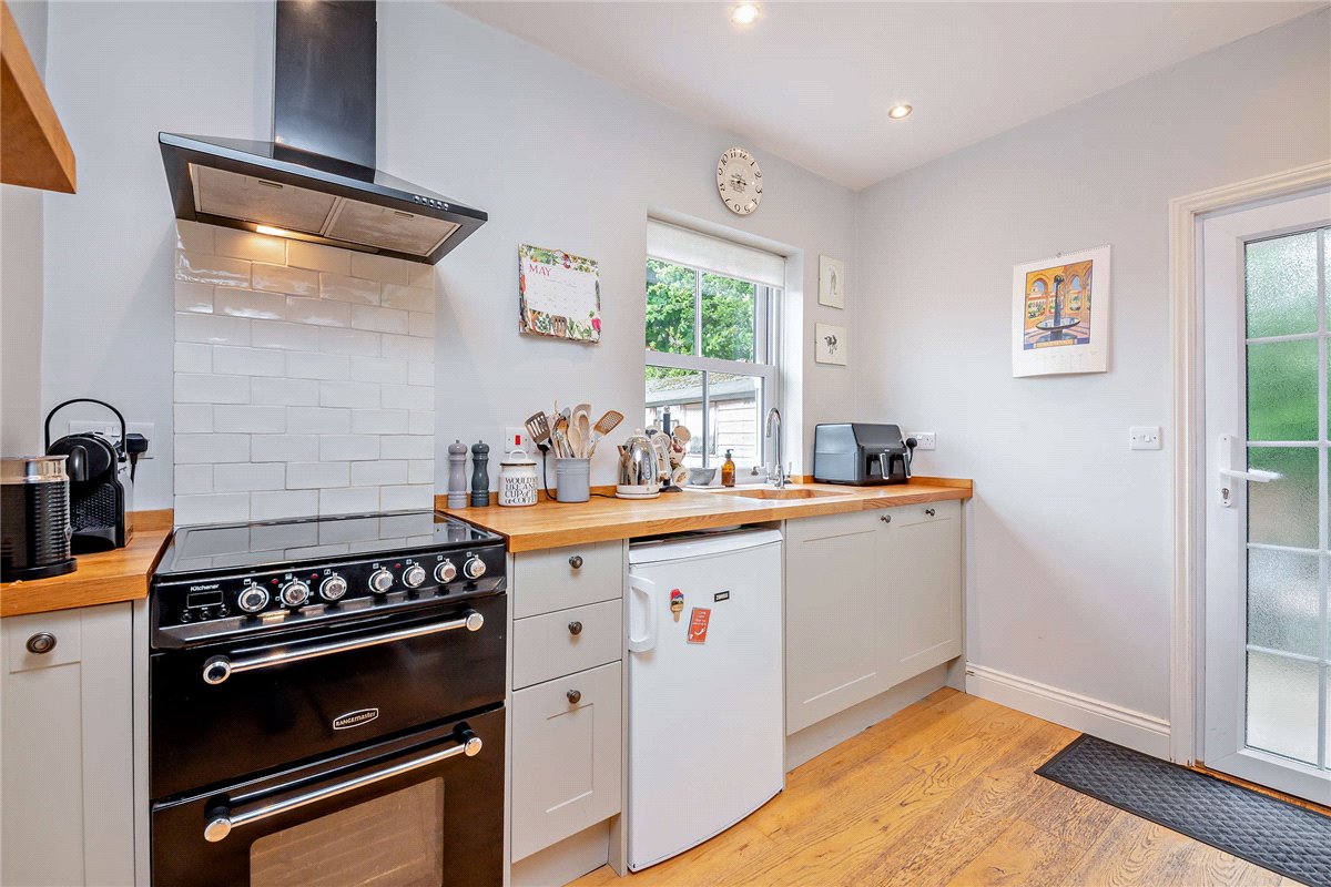 3 bedroom House, Inkpen Road, Kintbury, RG17 - Sold STC, Image 5