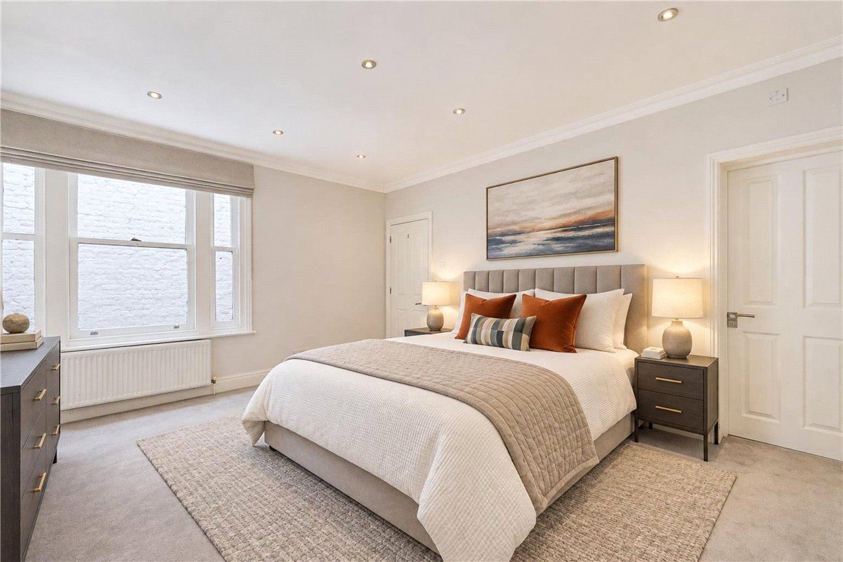 3 bedroom Flat, Queens Gate, Kensington, SW7 - Available, Image 3