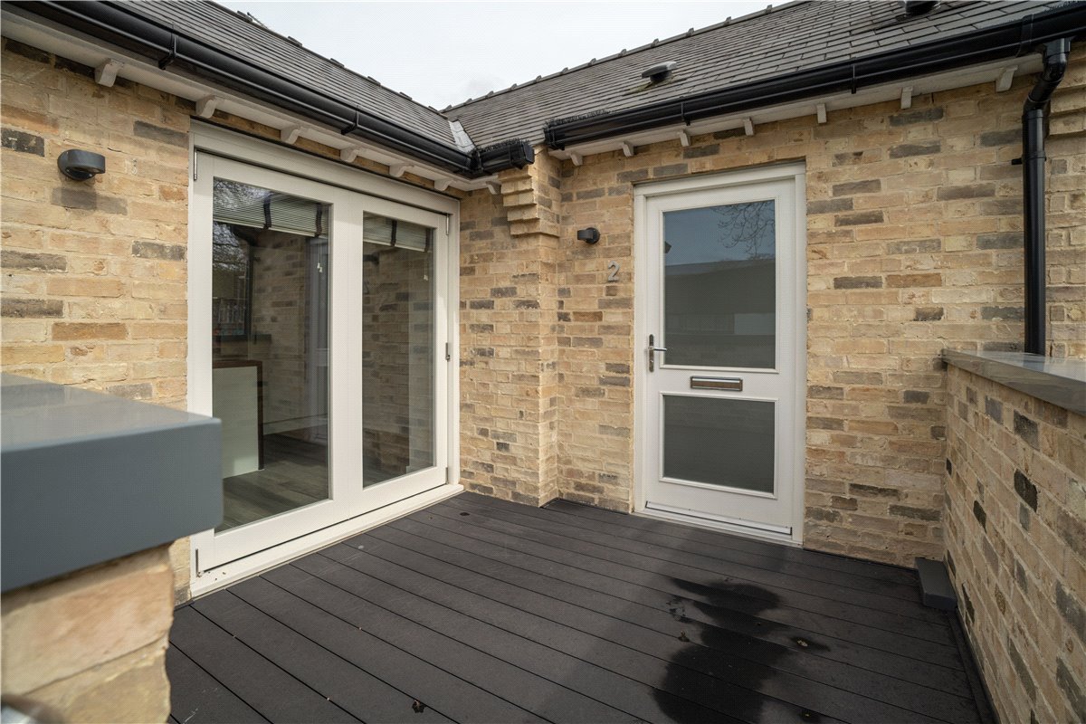 1 bedroom Flat, Eagle Yard, Great Eastern Street, CB1 - Sold