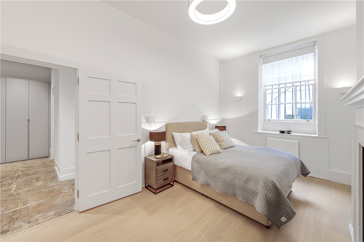 4 bedroom Flat, Devonshire Place, Marylebone, W1G - Available, Image 3