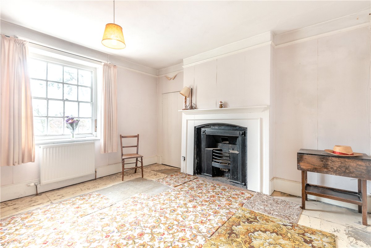 4 bedroom House, Station Road, Petersfield, GU31 - Sold, Image 6