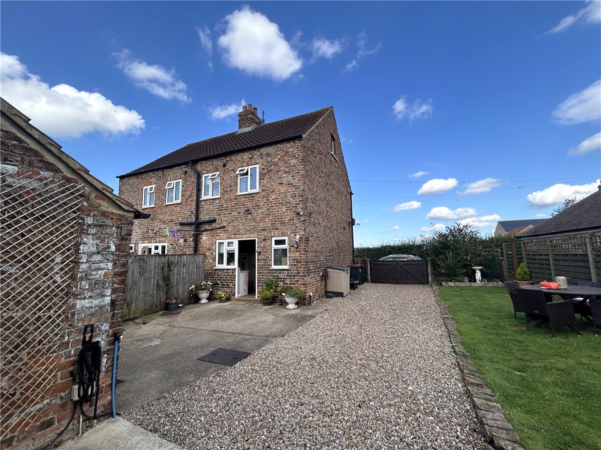 2 bedroom House, 12 Cana Lane, Marton Le Moor, HG4 - , Image 7