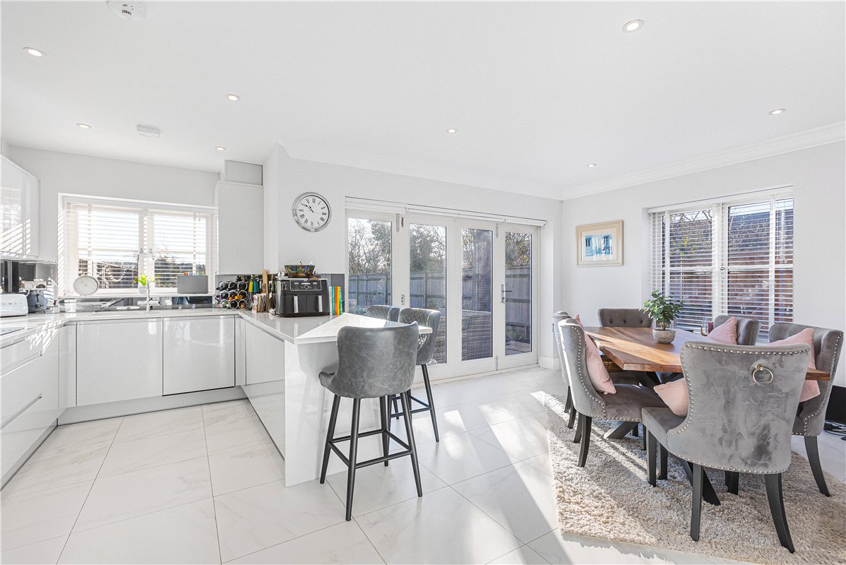 3 bedroom House, Couling Close, Yarnton, OX5 - Available, Image 9