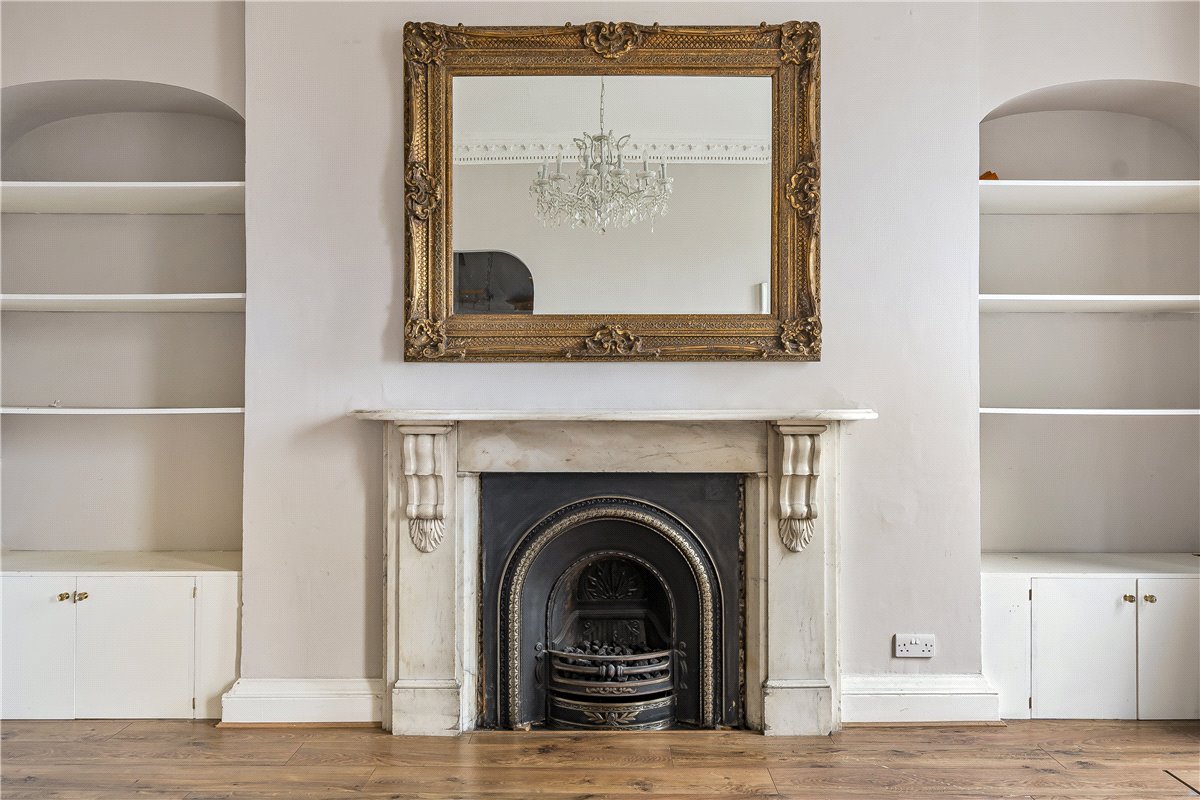 2 bedroom Flat, Paragon, Bath, BA1 - Sold, Image 2