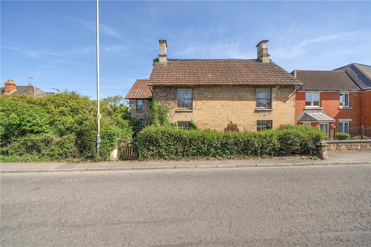 4 bedroom House, Oxford Road, Calne, SN11 - Available, Image 16