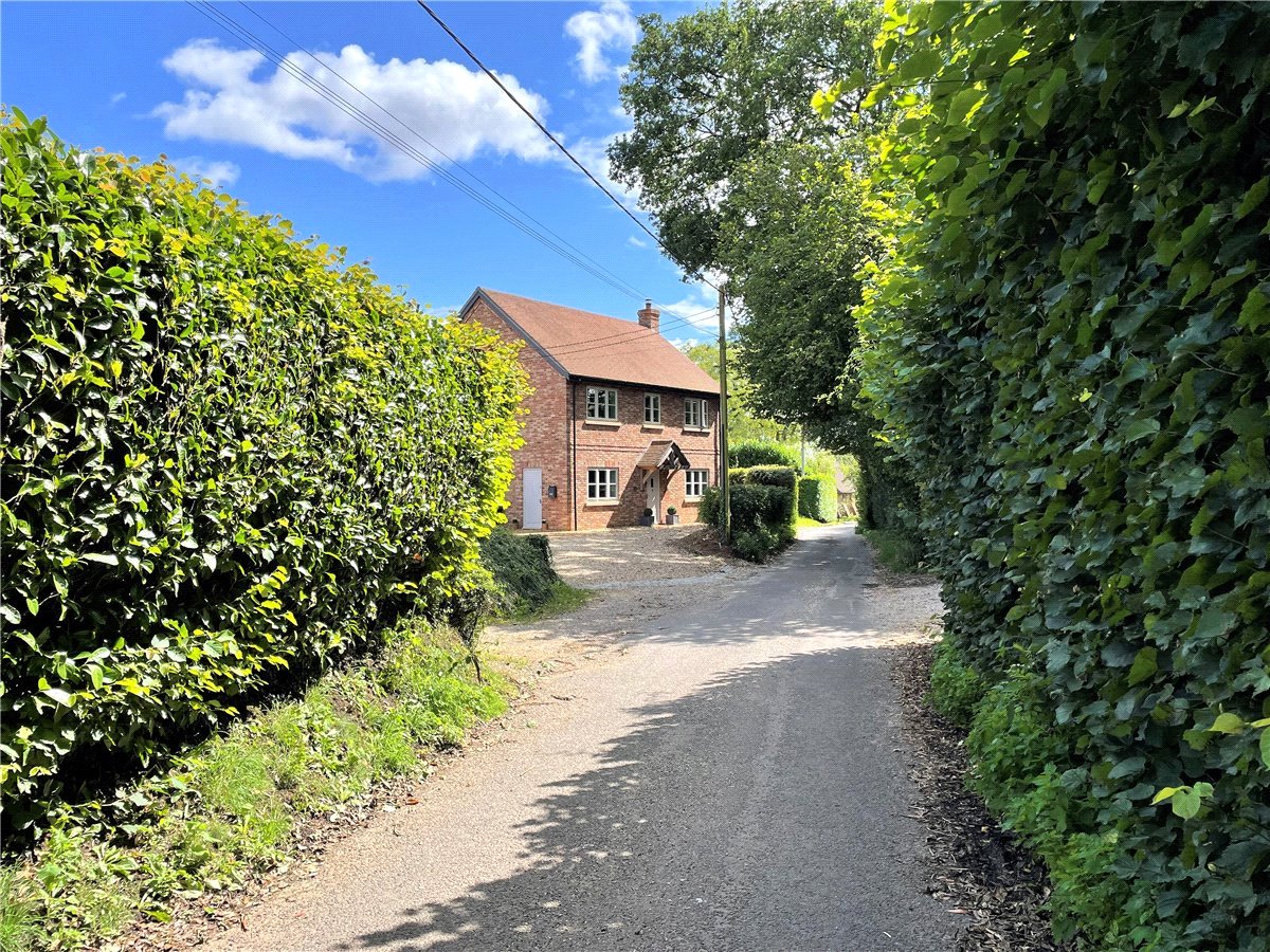4 bedroom House, Highfield, Ashmansworth, RG20 - Available, Image 22