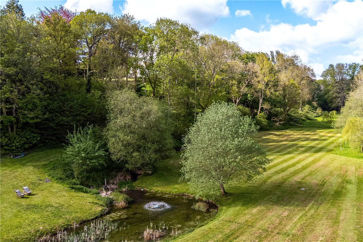 5 bedroom House, The Fairway, Devizes, SN10 - Available, Image 43