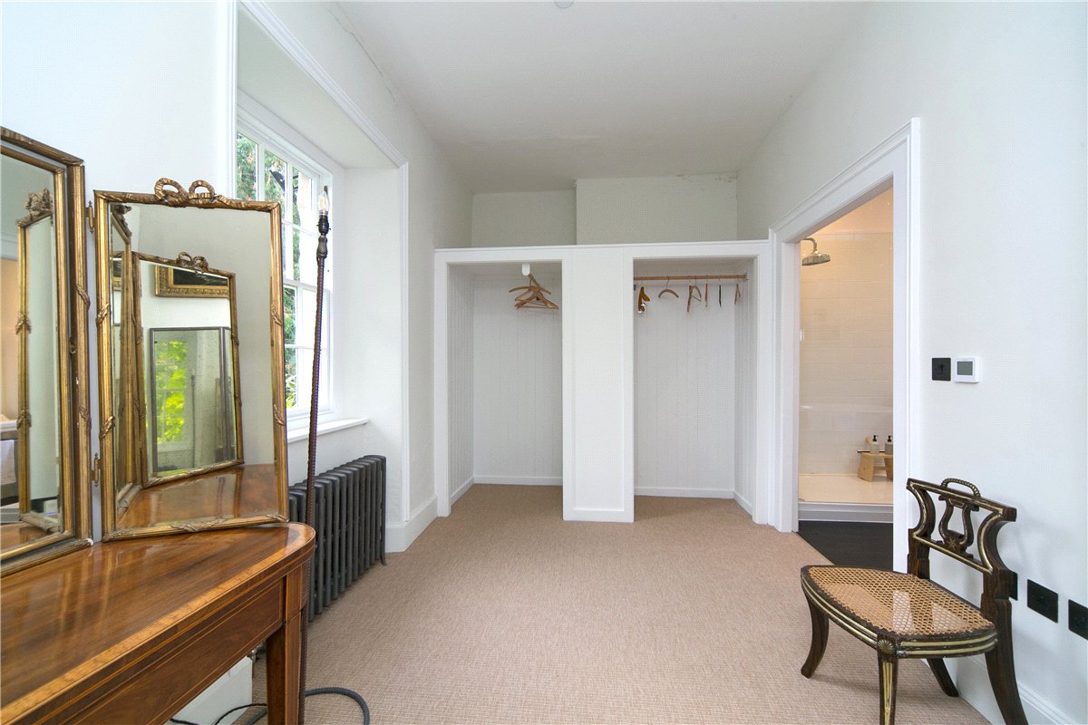 11 bedroom House, Talsarnau, Gwynedd, LL47 - Available, Image 37