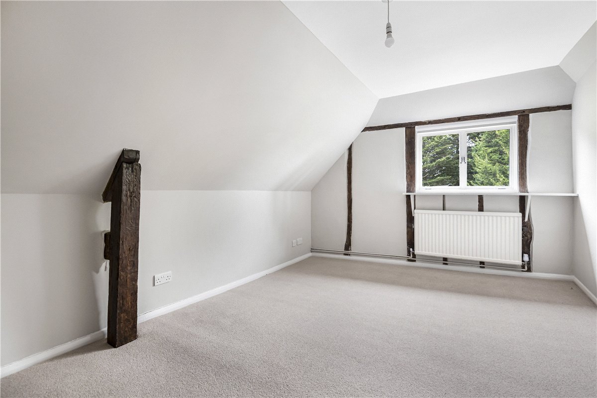 7 bedroom House, Breakspear Road South, Ickenham, UB10 - Available, Image 23