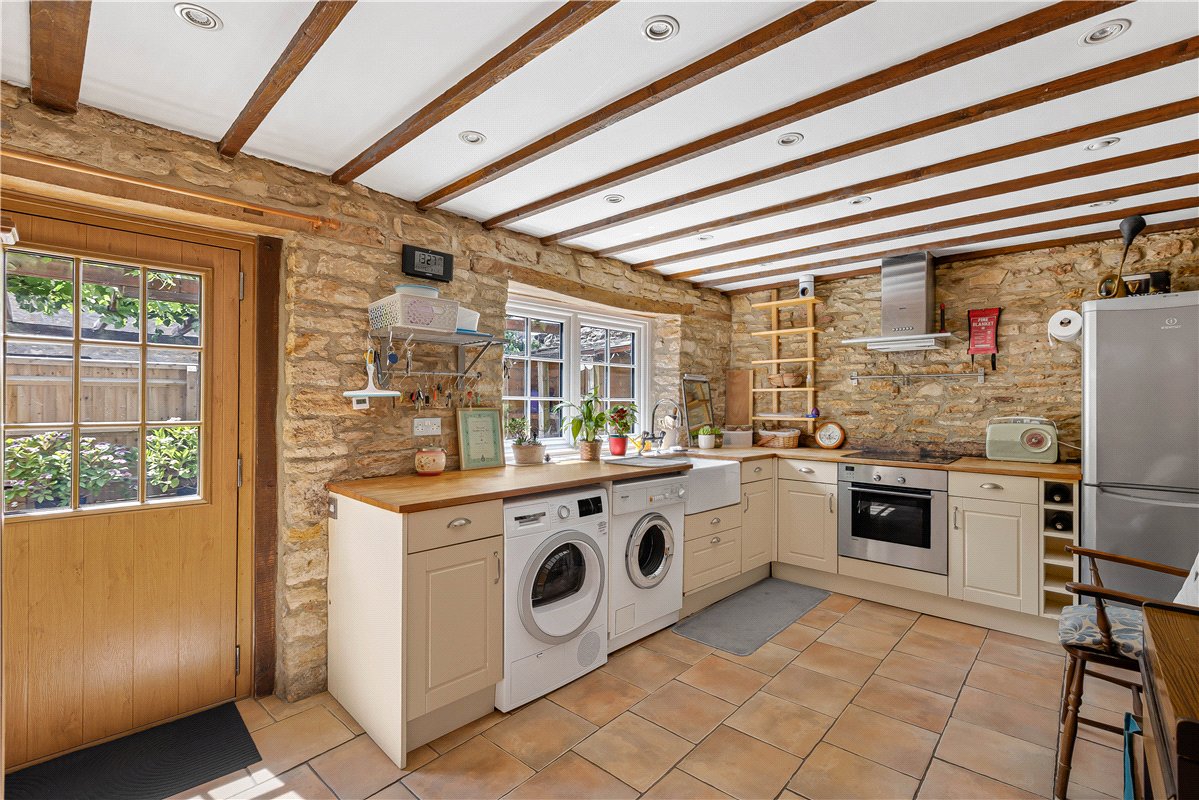 4 bedroom House, Mill Street, Eynsham, OX29 - Available, Image 8
