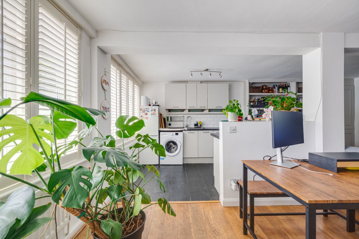 1 bedroom Flat, Railway Side, London, SW13 - Available, Image 6
