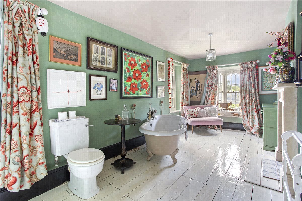 8 bedroom House, Castlefields, Calne, SN11 - Available, Image 12