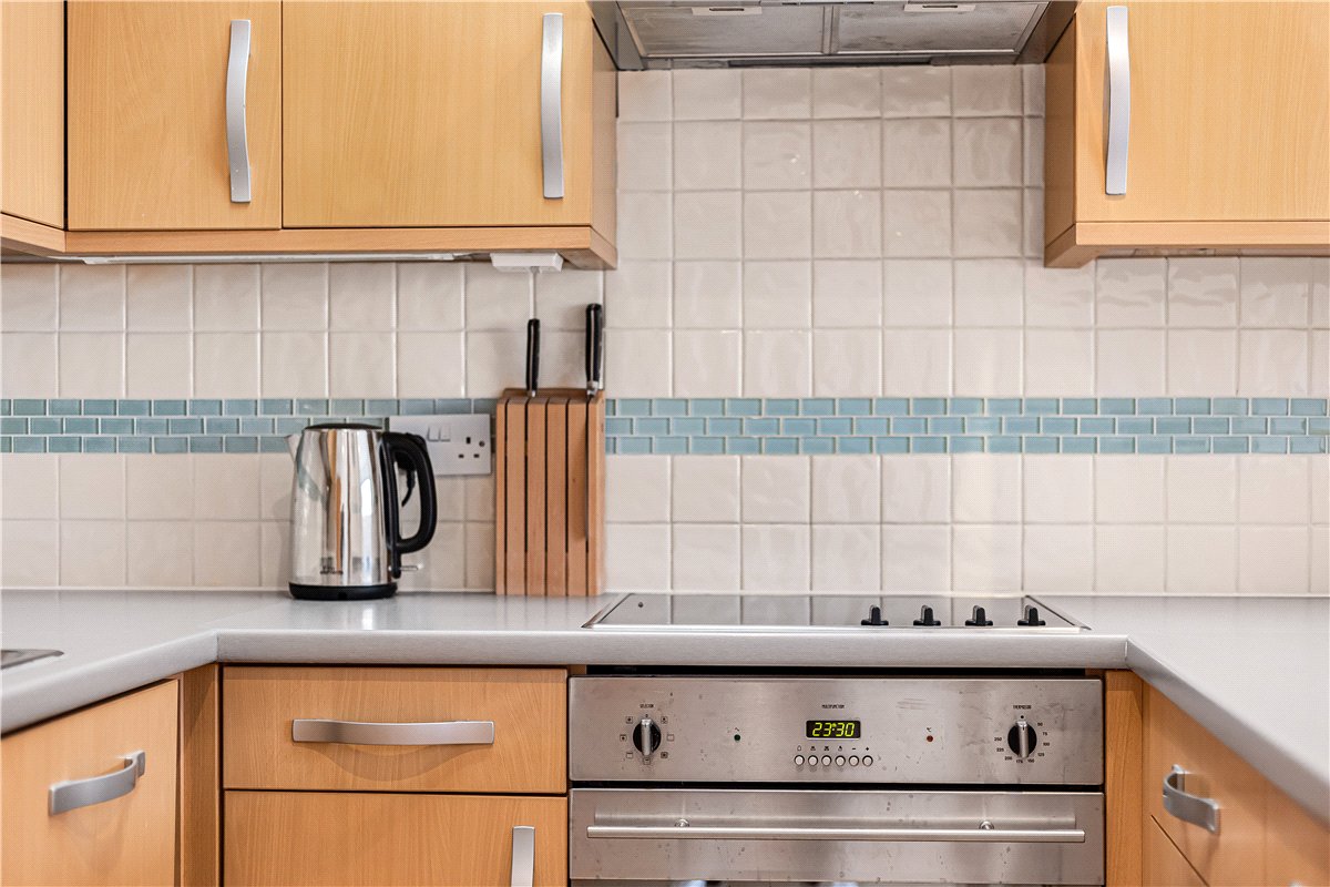 1 bedroom Flat, King Street, Oxford, OX2 - , Image 9