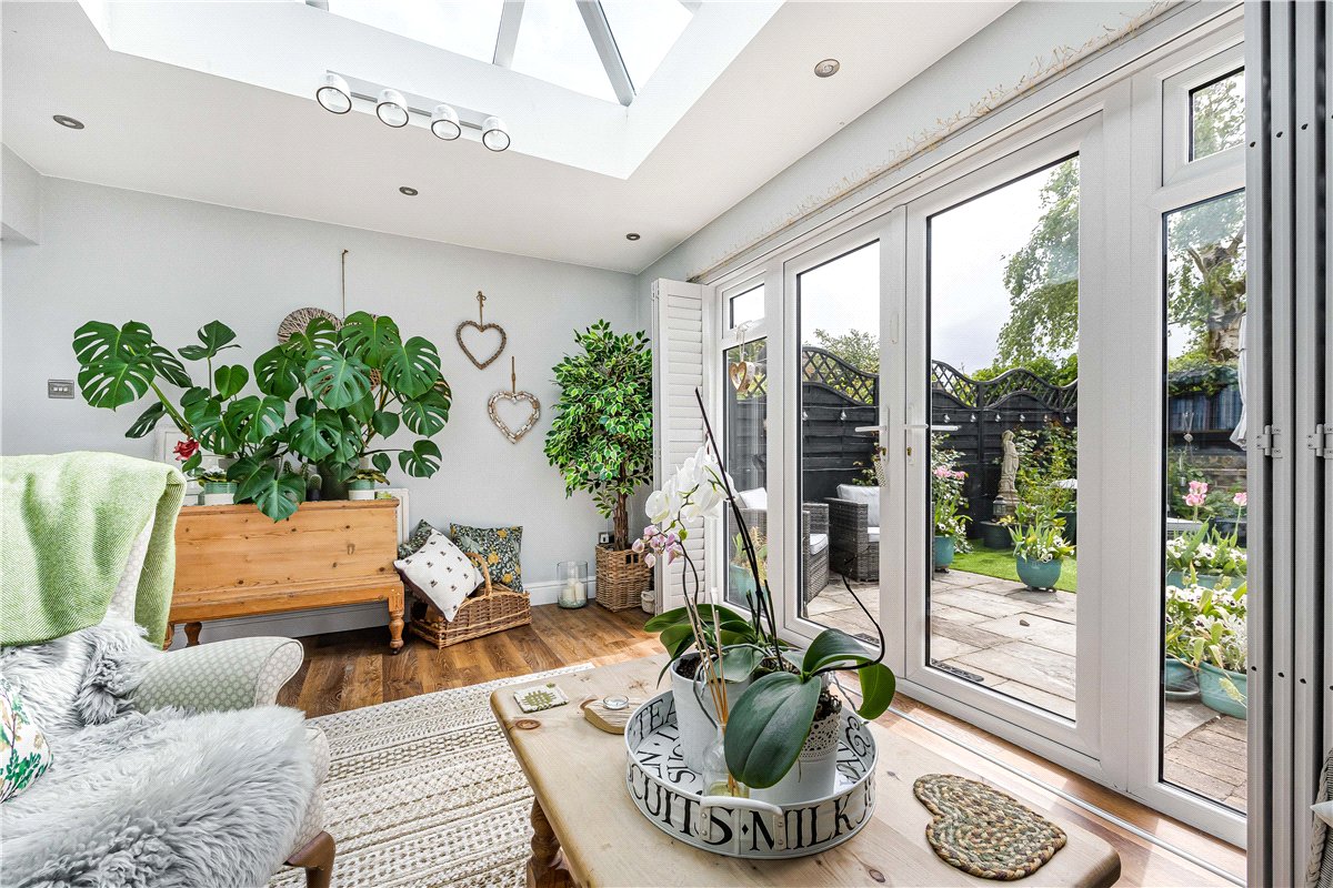 5 bedroom House, Forge Close, Milton Lilbourne, SN9 - Available, Image 4