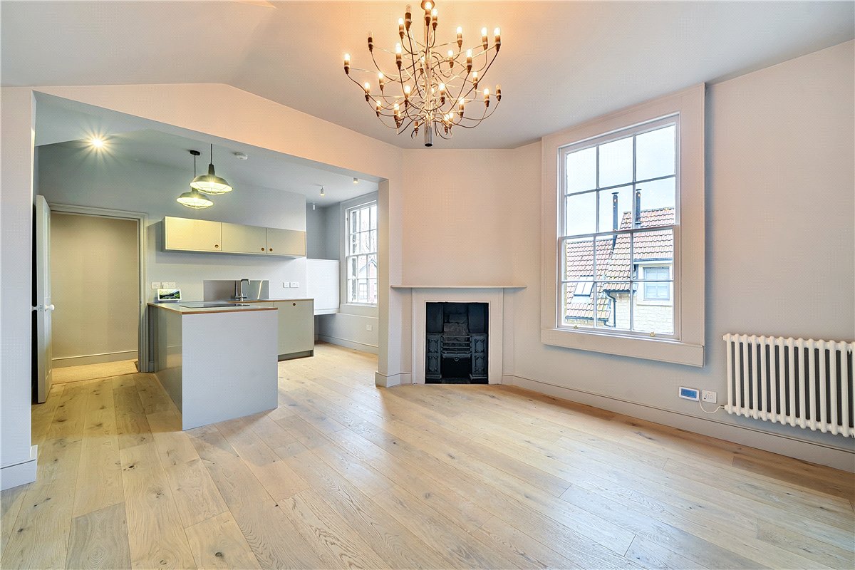 4 bedroom Maisonette, Walcot Street, Bath, BA1 - Available, Image 6