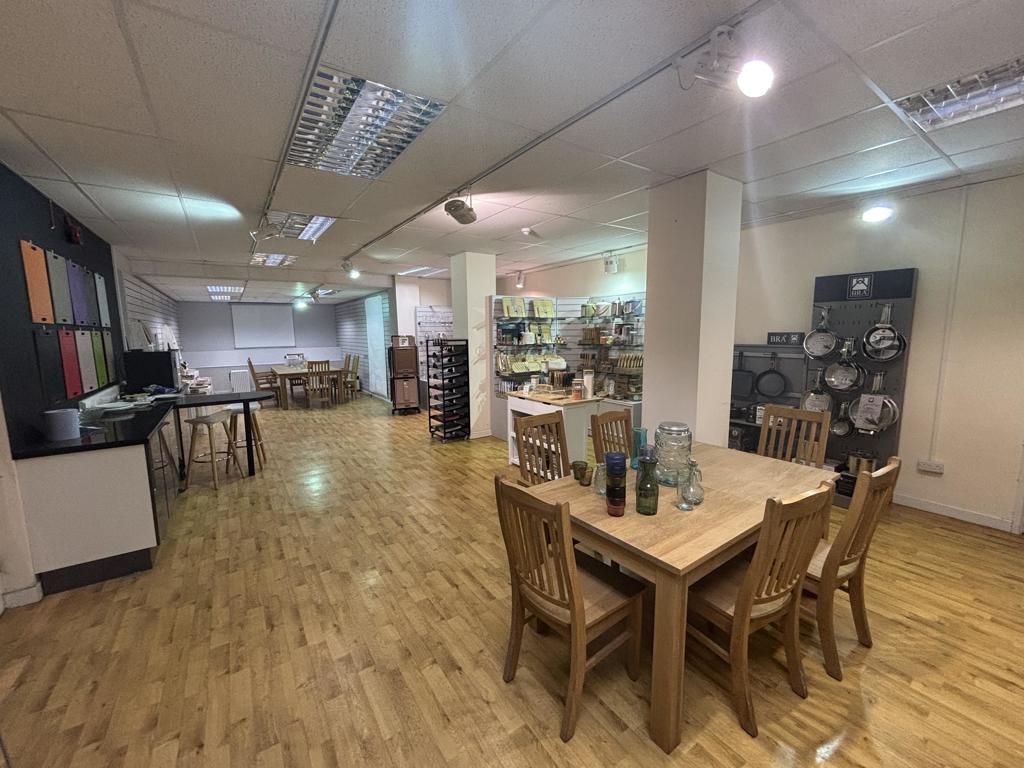 61833 Sq Ft, Higher Poole, Wellington, TA21 - Available, Image 24