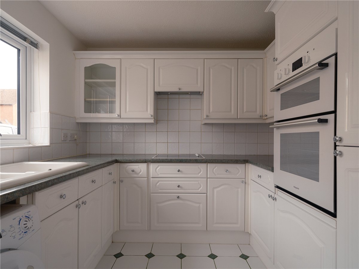 2 bedroom House, Fairfield, Great Bedwyn, SN8 - , Image 4