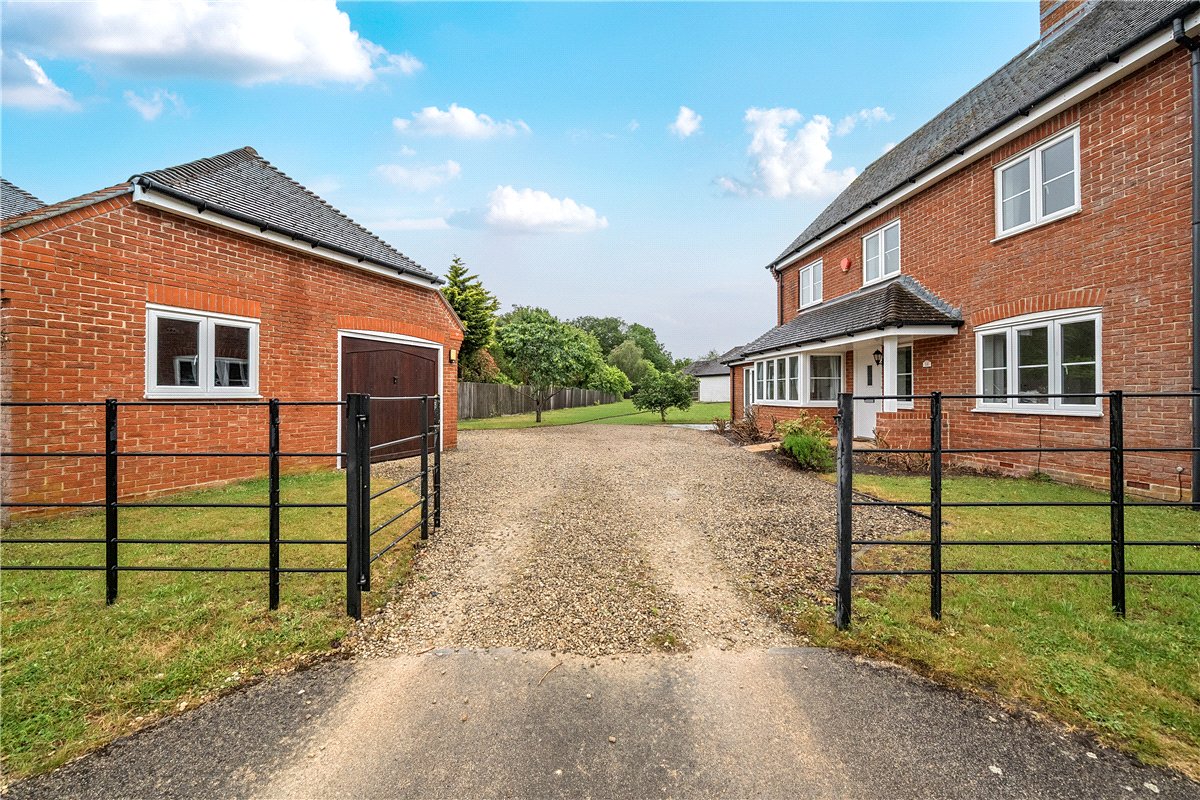 4 bedroom House, Upper Bucklebury, Reading, RG7 - Available, Image 12