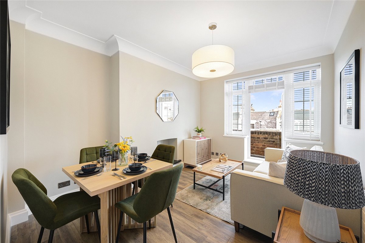 2 bedroom Flat, Stafford Court, Kensington High Street, W8 - Available