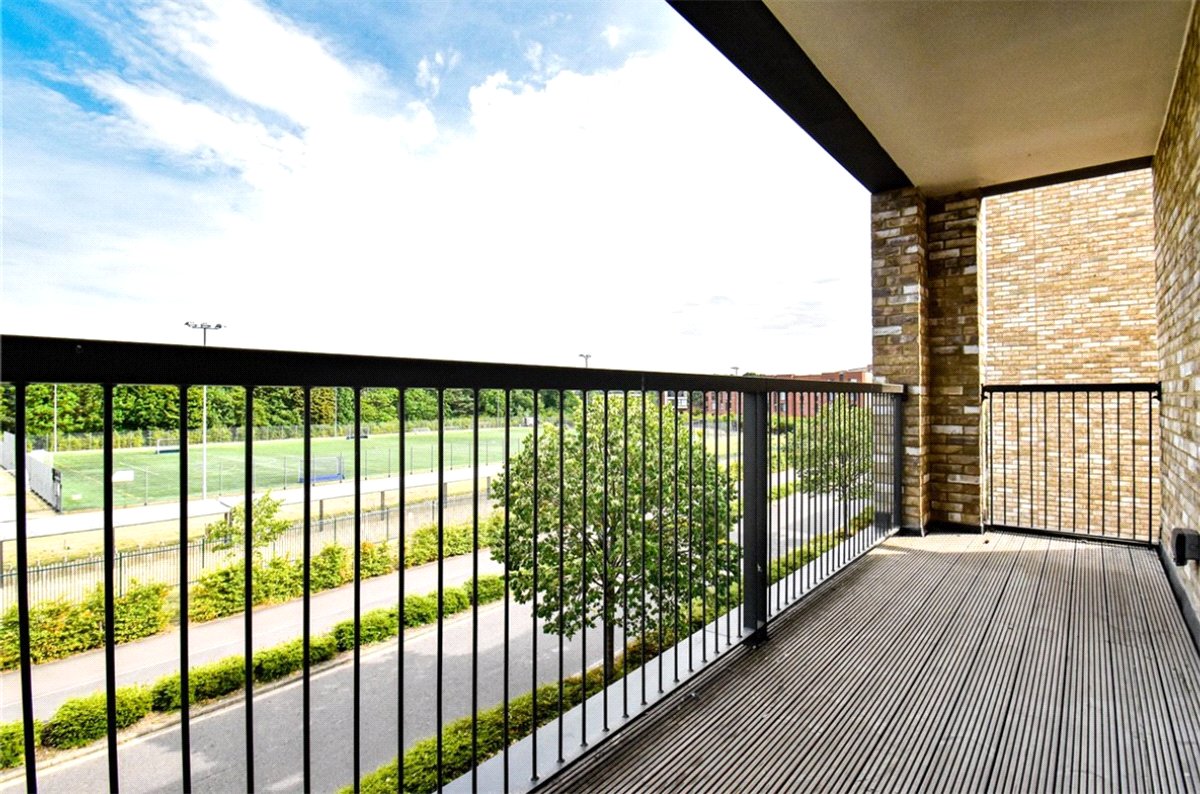 2 bedroom Flat, Hawkey Road, Trumpington, CB2 - Sold STC, Image 3