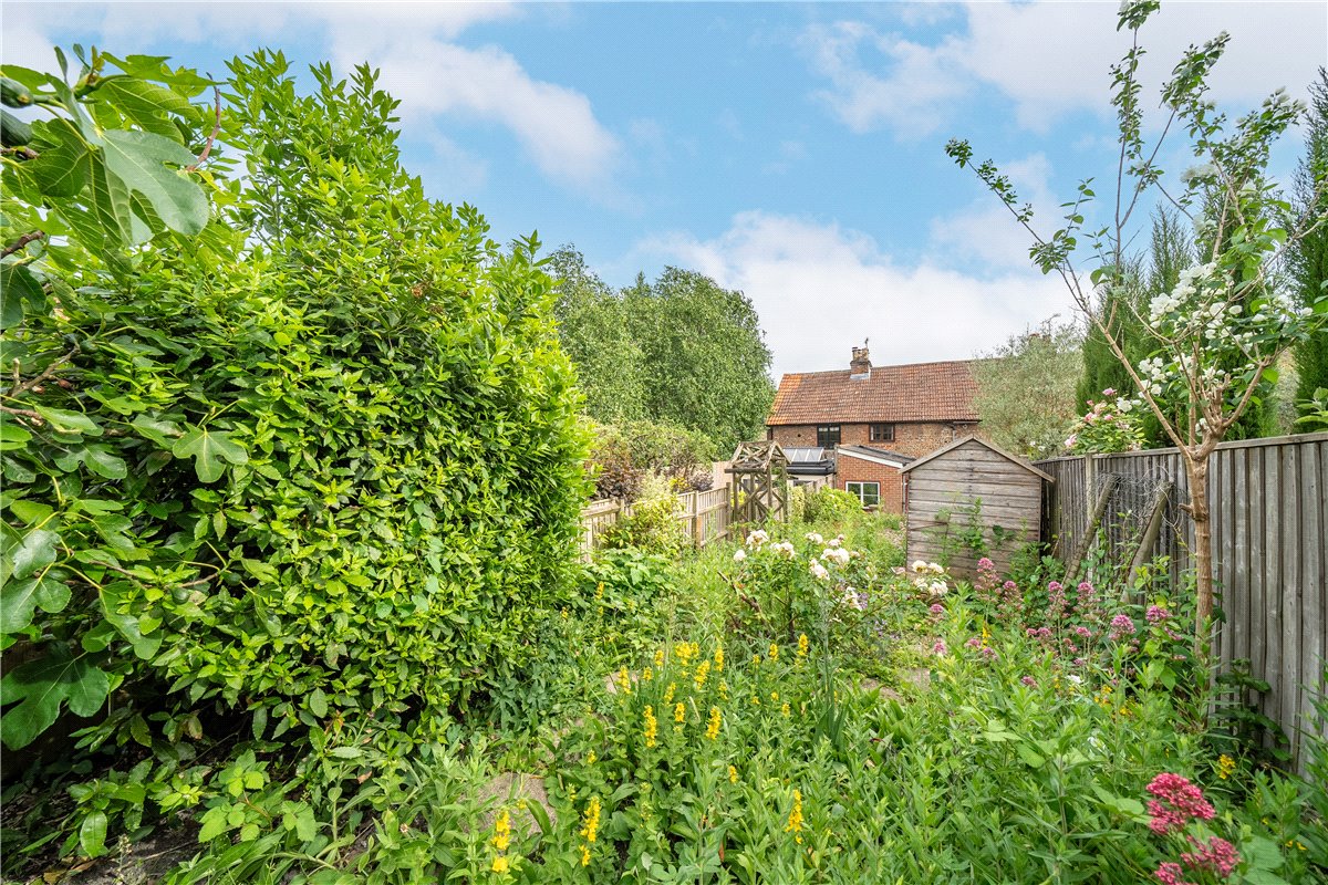 2 bedroom House, Hyde Close, Winchester, SO23 - Sold, Image 4