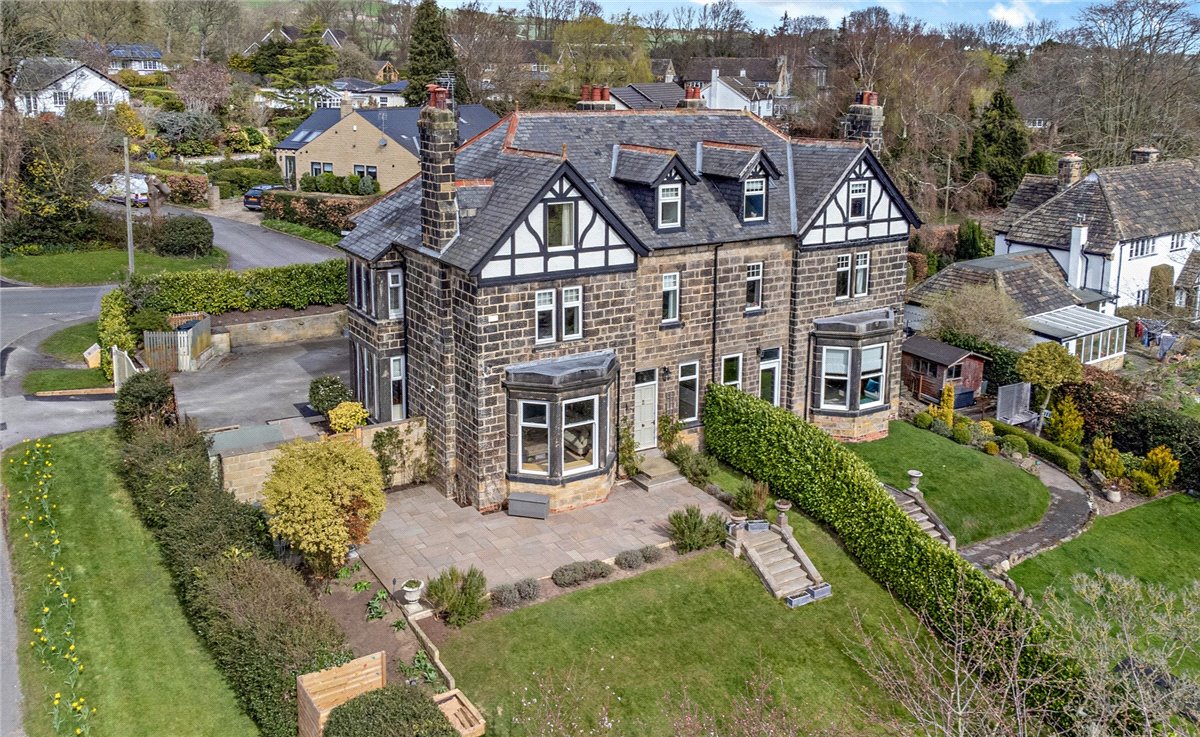 6 bedroom House, Crag Lane, Huby, LS17 - Sold