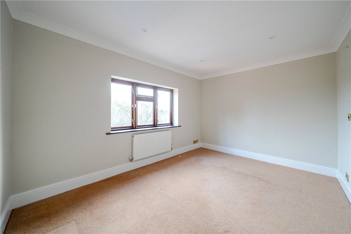 4 bedroom House, Cappers Lane, Lichfield, WS14 - Available, Image 1