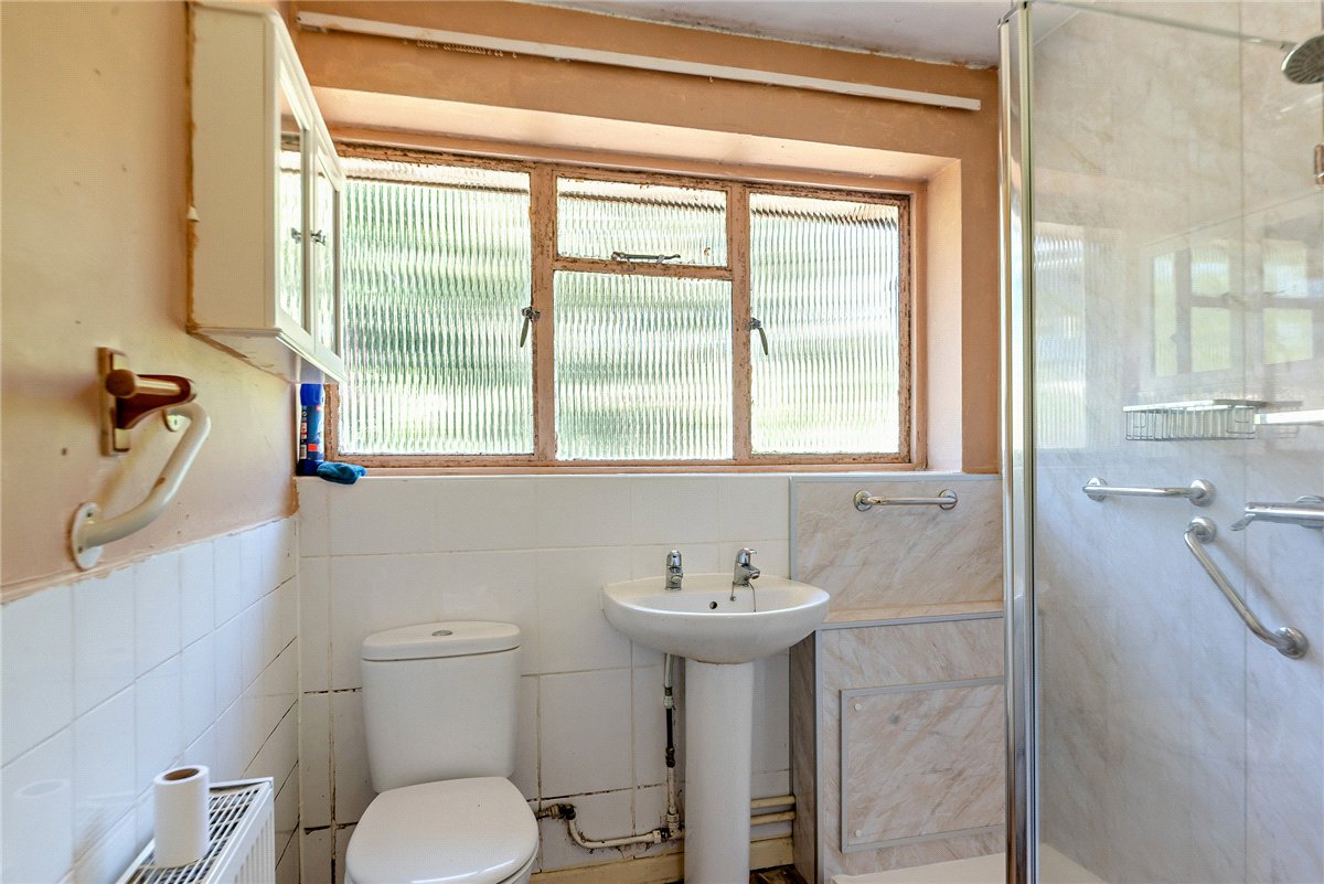2 bedroom Bungalow, Ashford Hill Road, Headley, RG19 - Sold STC, Image 11