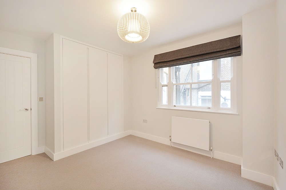 3 bedroom House, Great Cumberland Mews, Marylebone, W1H - Available, Image 4