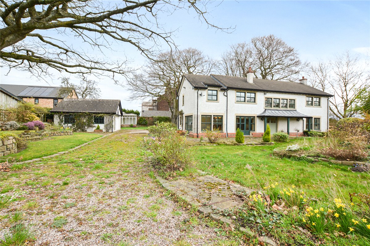 4 bedroom House, Glazebrook Lane, Glazebrook, WA3 - Available, Image 19