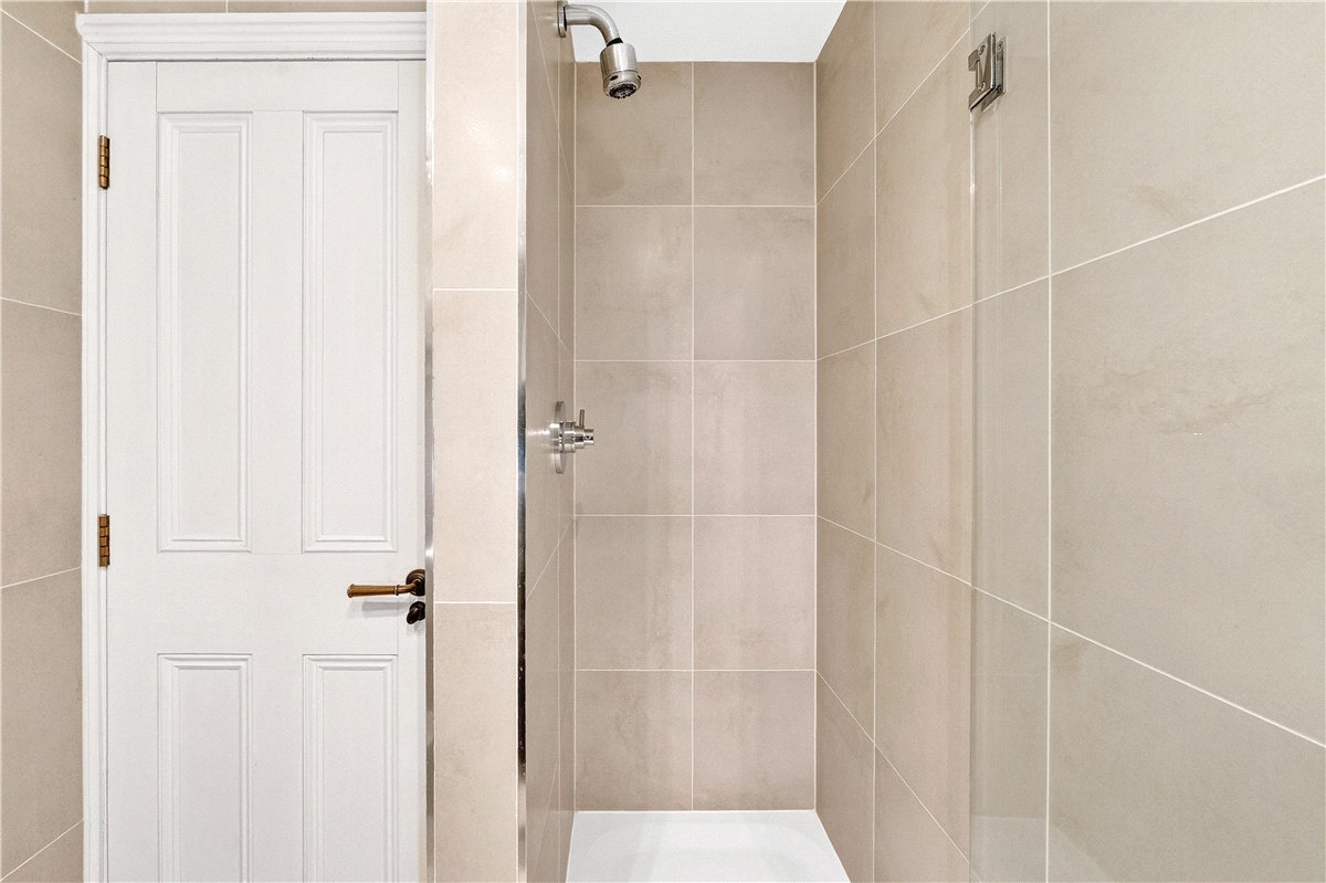 4 bedroom Maisonette, Harrington Gardens, South Kensington, SW7 - Available, Image 17