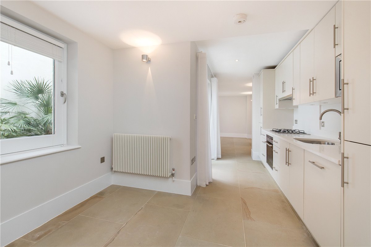 2 bedroom Flat, Great Cumberland Place, Marylebone, W1H - Available, Image 8