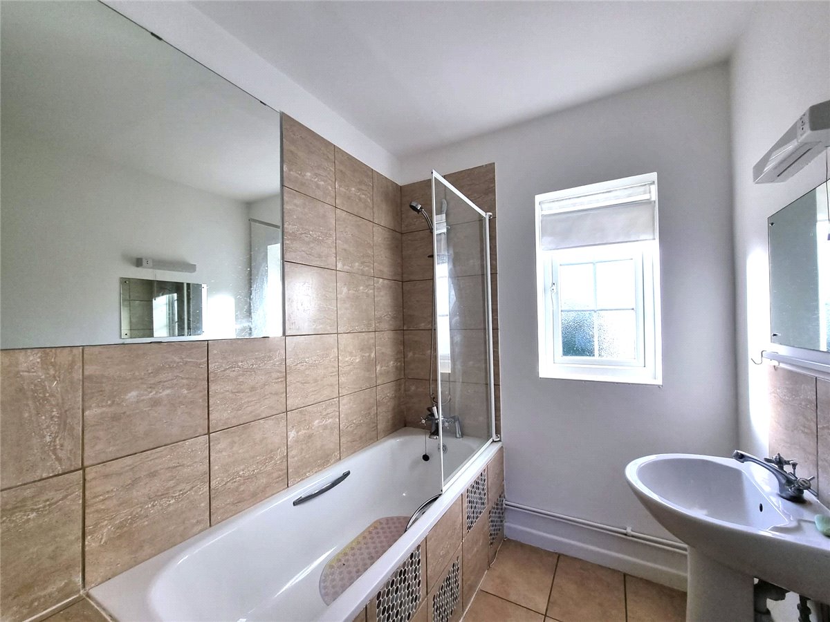 3 bedroom Bungalow, Everleigh, Marlborough, SN8 - , Image 8