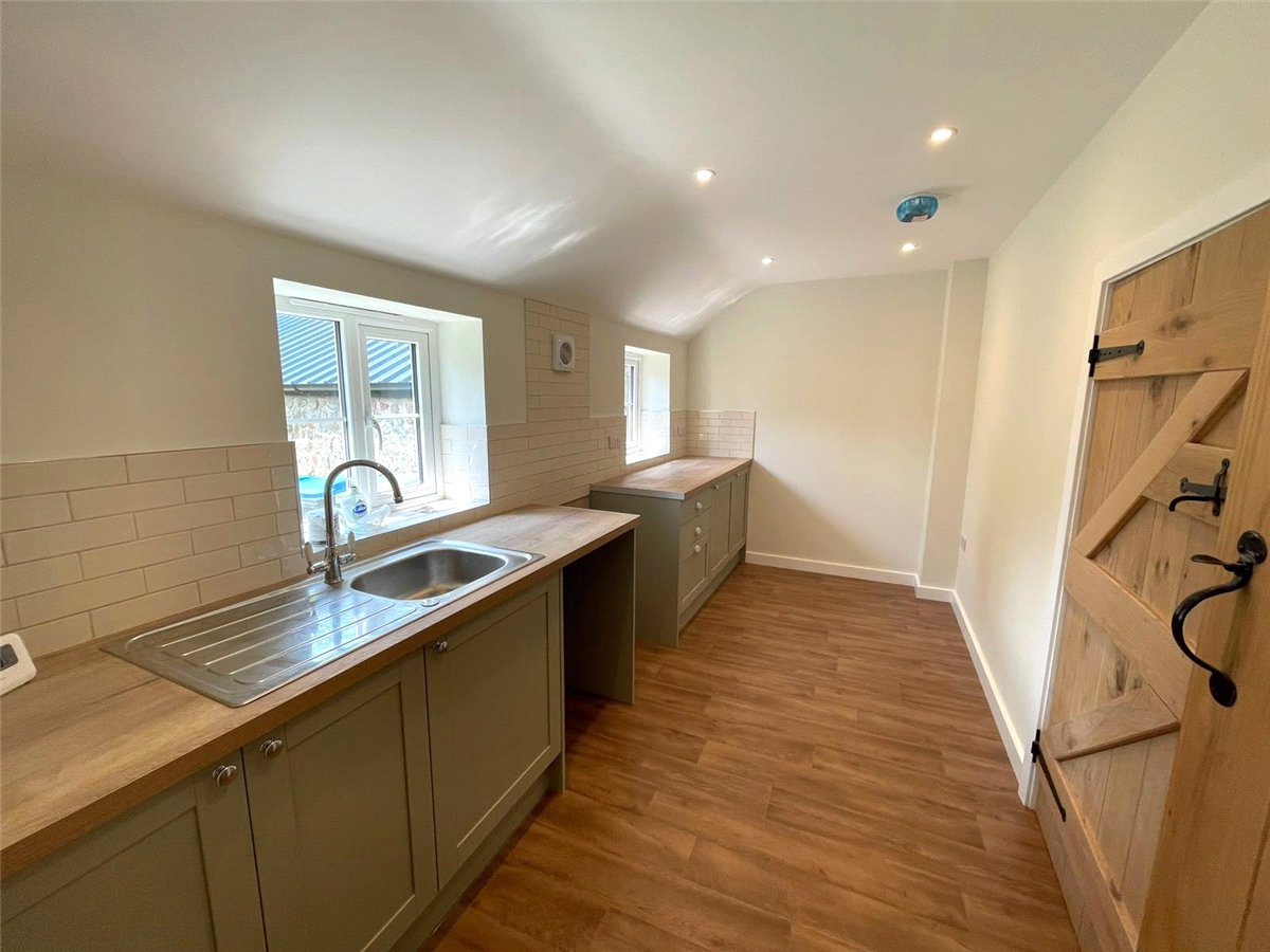 2 bedroom Cottage, Sycamore Cottage, Kirklington, DL8 - Available, Image 2