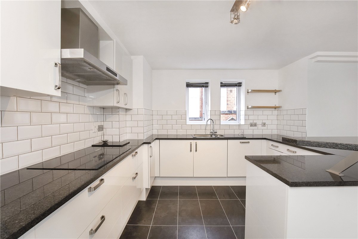 3 bedroom Flat, The Avenue, York, YO30 - Let Agreed, Image 12