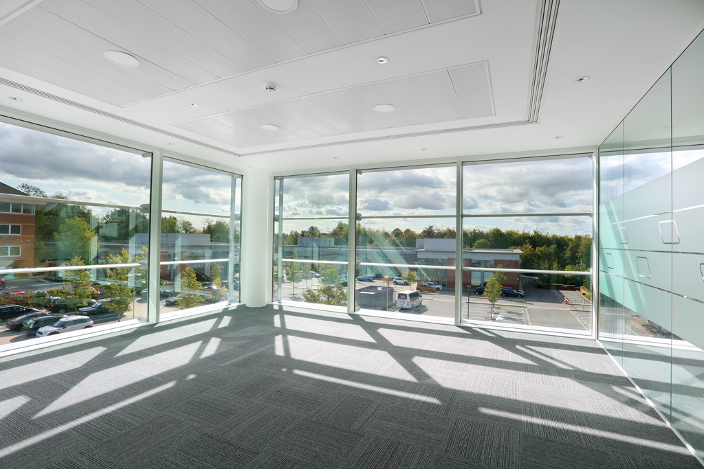 3931 to 12373 Sq Ft, Concorde Road, Maidenhead, SL6 - Available