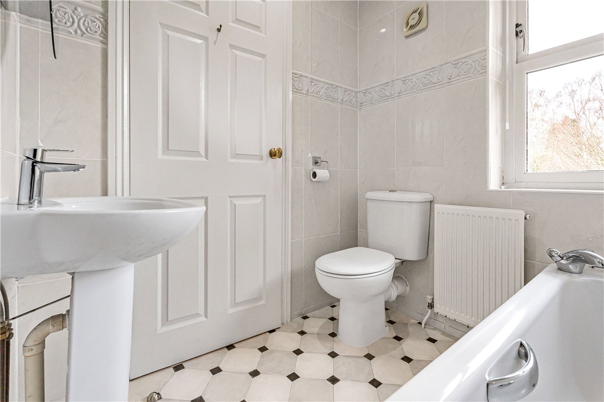 3 bedroom House, Vicarage Road, Stoneleigh, CV8 - Sold STC, Image 6