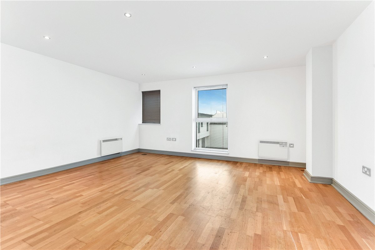 2 bedroom Flat, Spurriergate House, Peter Lane, YO1 - Available, Image 1