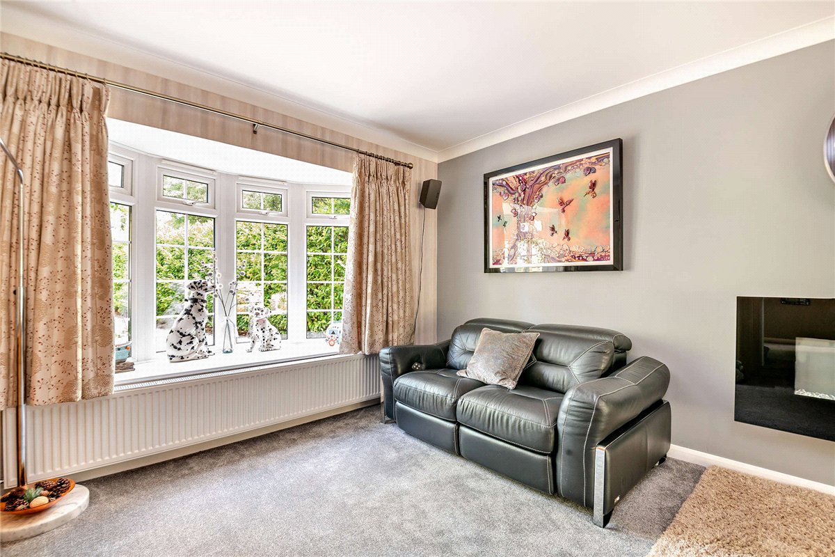 4 bedroom House, Ashford Hill Road, Headley, RG19 - Available, Image 7
