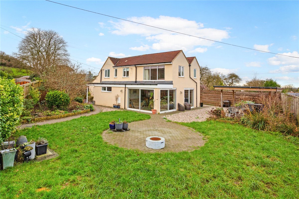 4 bedroom House, Dauntsey Lock, Chippenham, SN15 - Available